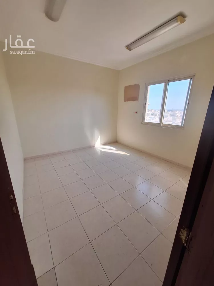 Building for Rent in Dammam Al Mazruiyah صورة 4