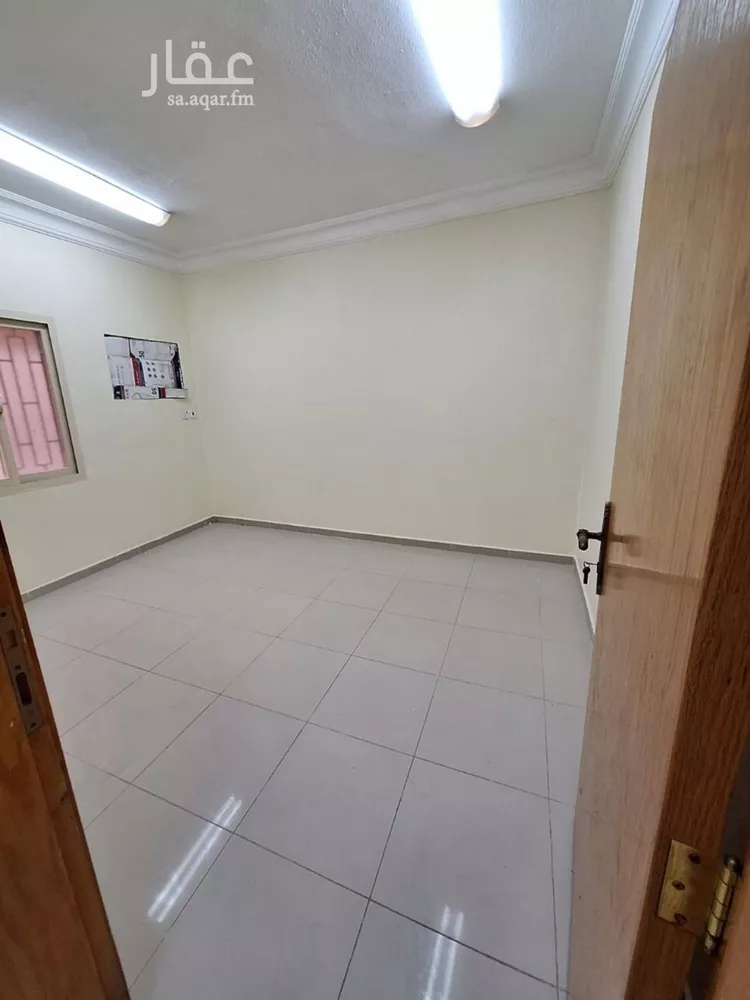 شقة للإيجار في شارع الامير عبدالمحسن ابن عبدالعزيز, حي مدينة العمال, مدينة الخبر, المنطقة الشرقية صورة 2