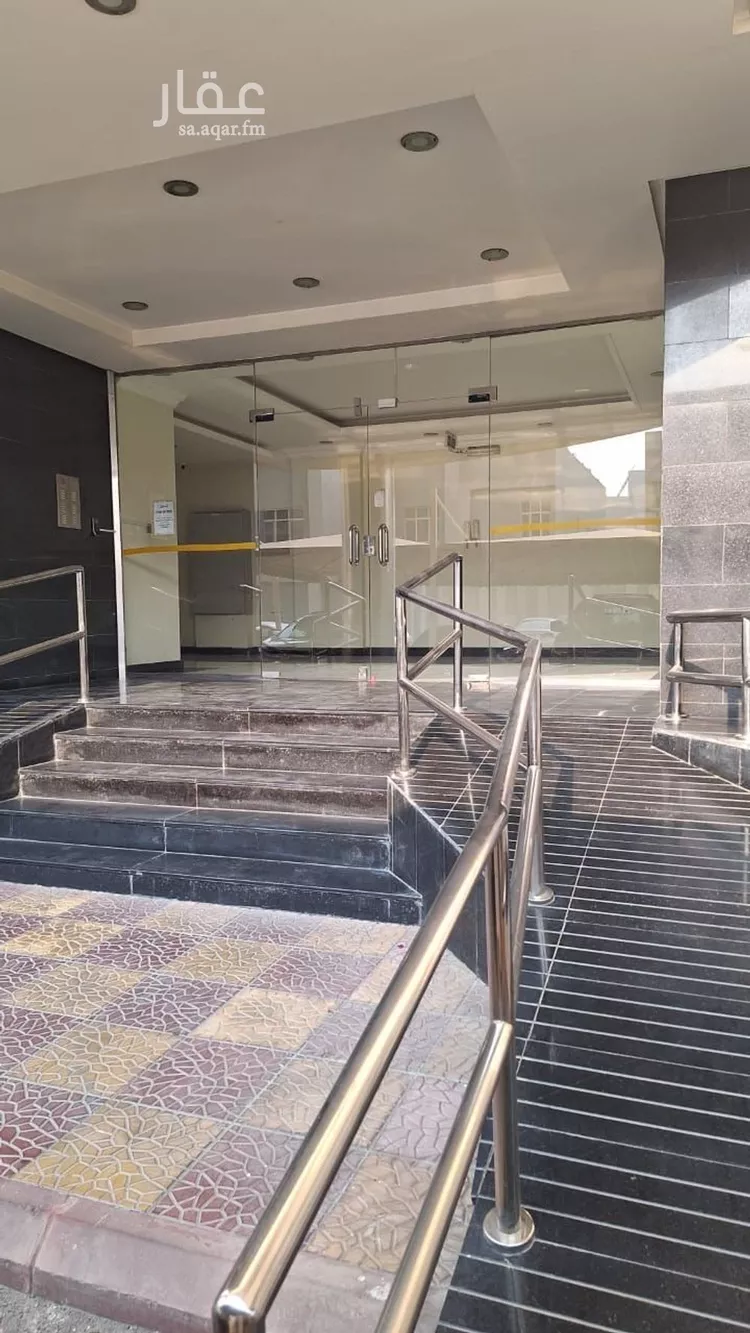 Building for Rent in Dammam Ash Shati Al Gharbi