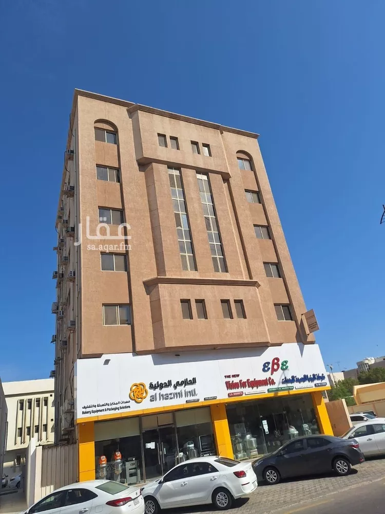 Building for Rent in Dammam Al Mazruiyah
