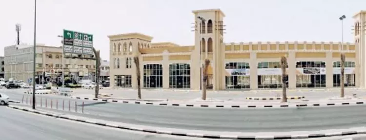 محل للإيجار في شارع طريق الملك خالد, حي القزاز, مدينة الدمام, المنطقة الشرقية 2