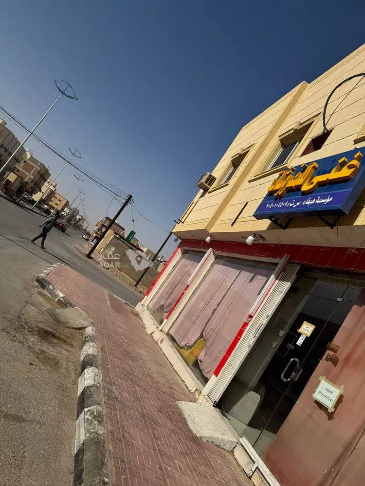 عمارة للبيع في شارع الامير ناصر بن عبد العزيز, حي طويق, مدينة الخرج, منطقة الرياض 6