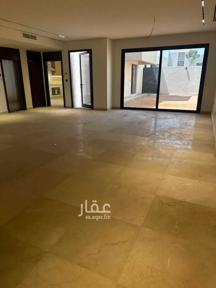 فيلا للإيجار في حي مطار الملك خالد الدولي ، الرياض ، منطقة الرياض صورة 4