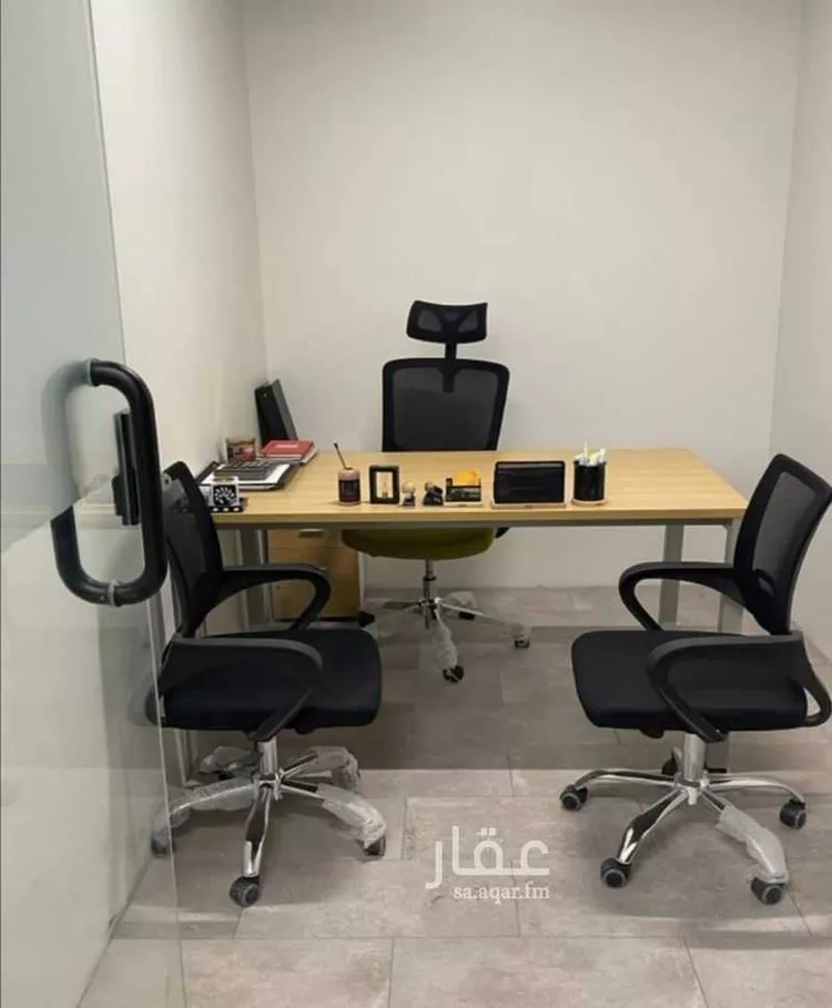 مكتب تجاري للإيجار في شارع صيدا, حي الدريهمية, مدينة الرياض, منطقة الرياض صورة 2