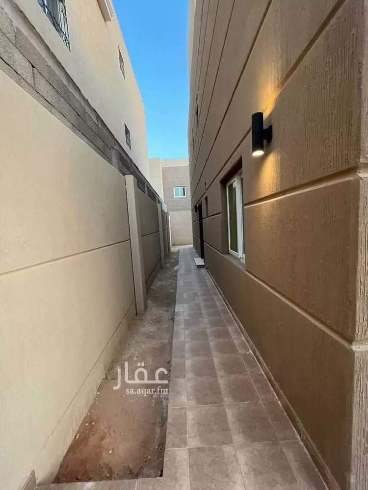 فيلا للبيع في شارع أبي محمد الزيات ، حي مطار الملك خالد الدولي ، الرياض ، منطقة الرياض صورة 5