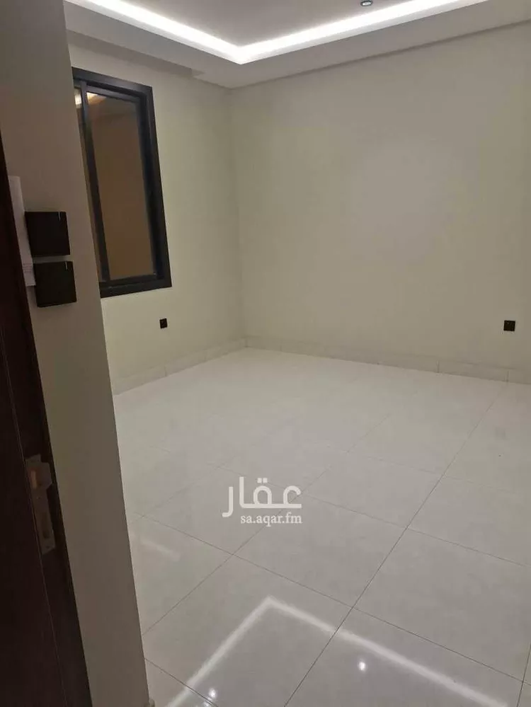 شقة للإيجار في شارع الحناكية, حي الحمراء, مدينة الخبر, المنطقة الشرقية