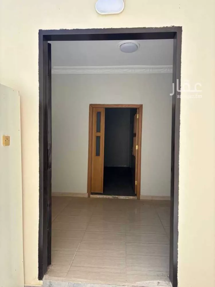 دور للبيع في شارع محالة السفلي, حي النهضة, مدينة الرياض, منطقة الرياض 10
