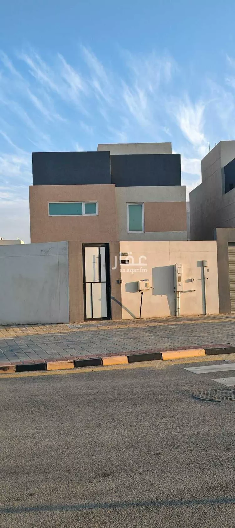 فيلا للإيجار في شارع الأقطار, حي الإسكان الجنوبي, مدينة الدمام, المنطقة الشرقية صورة 2