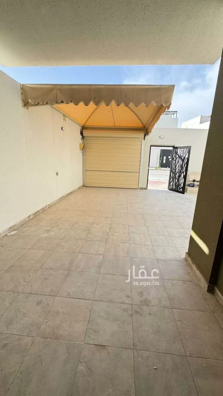 فيلا للإيجار في شارع جازان, حي الإسكان الشمالي, مدينة الدمام, المنطقة الشرقية صورة 2