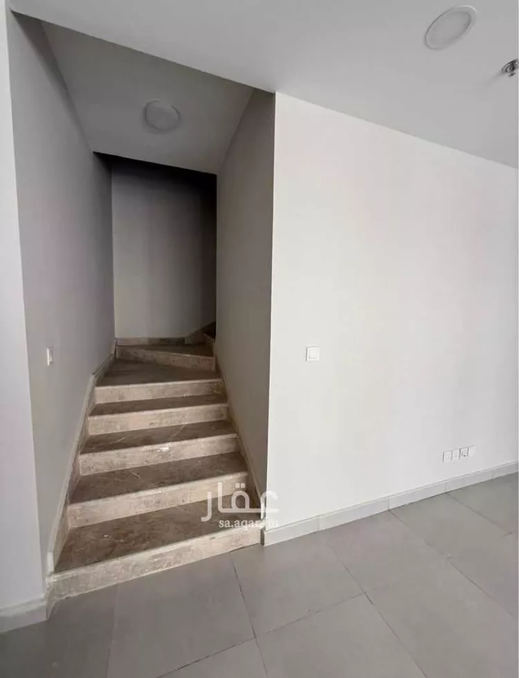شقة للإيجار في شارع الفضائل, حي الإسكان الجنوبي, مدينة الدمام, المنطقة الشرقية صورة 3