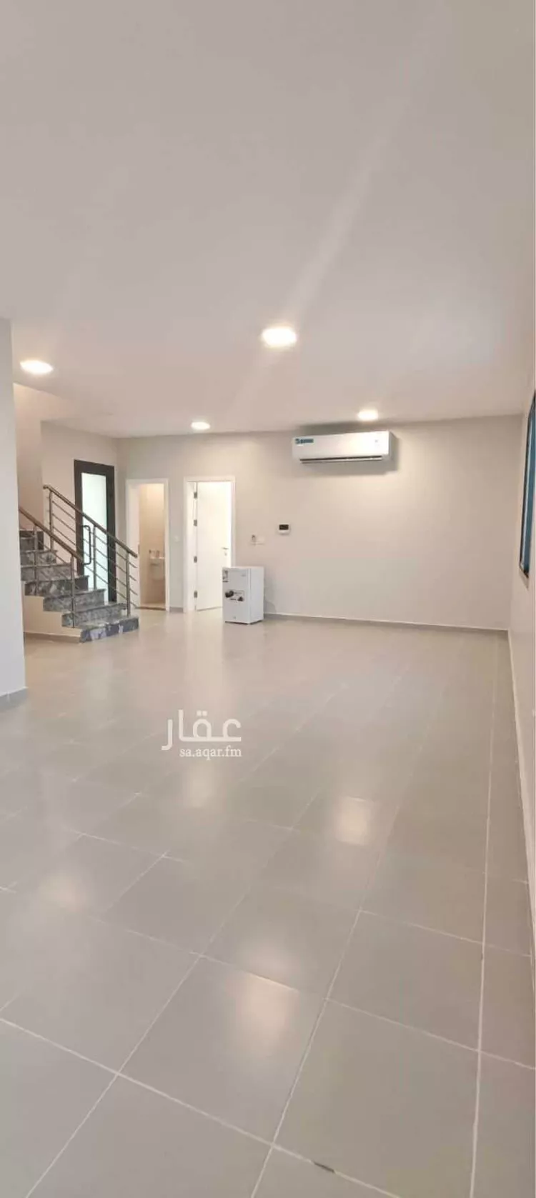فيلا للإيجار في شارع الاقرار, حي الإسكان الجنوبي, مدينة الدمام, المنطقة الشرقية صورة 2