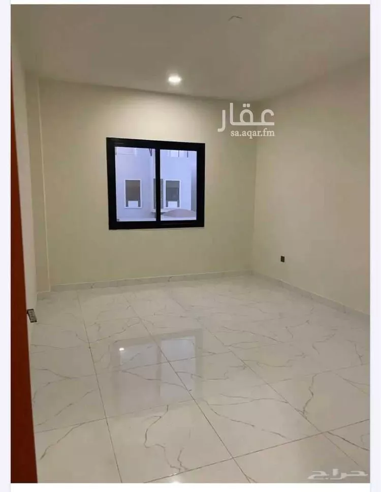 فيلا للإيجار في شارع حفر الباطن, حي الإسكان الشمالي, مدينة الدمام, المنطقة الشرقية صورة 3