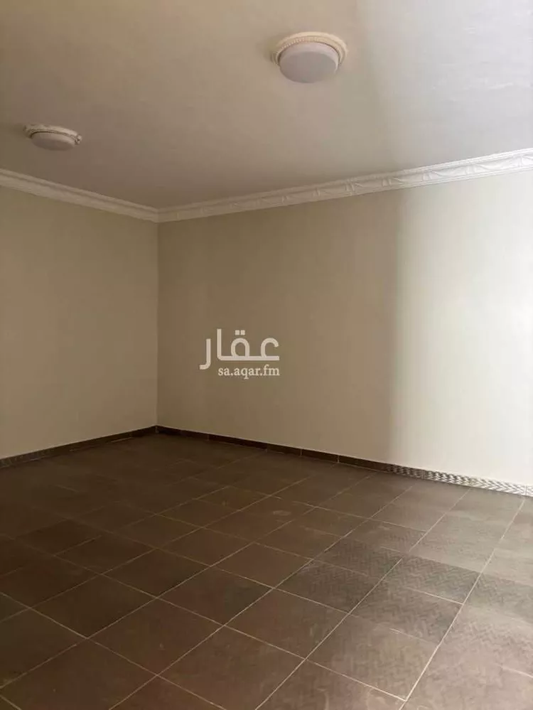 دور للبيع في شارع محالة السفلي, حي النهضة, مدينة الرياض, منطقة الرياض 7