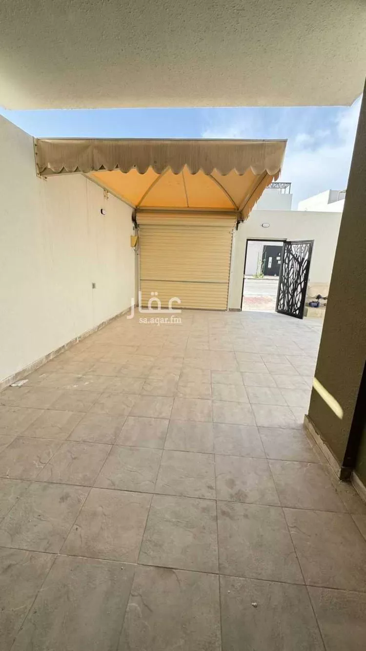 فيلا للإيجار في شارع الخفجي, حي الإسكان الشمالي, مدينة الدمام, المنطقة الشرقية صورة 4