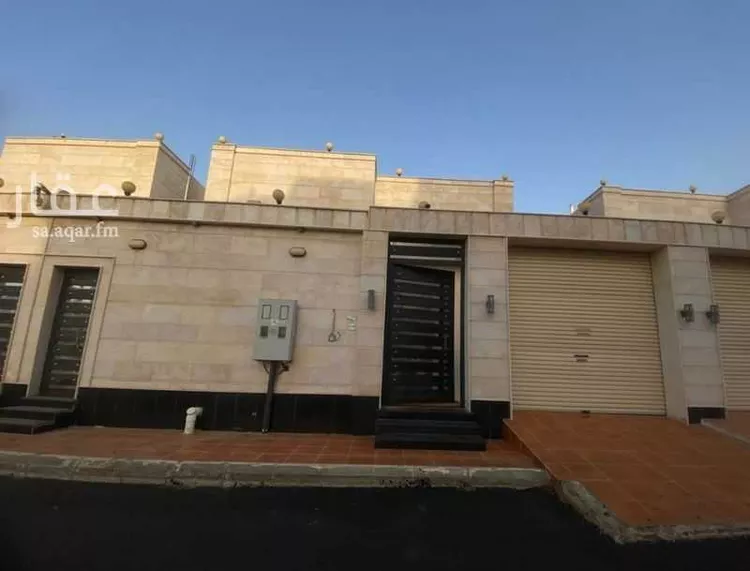 فيلا للبيع في شارع شفيق المؤيد, حي الصالحية, مدينة جدة, منطقة مكة المكرمة 1 صورة