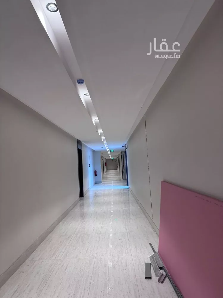 مكتب تجاري للإيجار في شارع مكة المكرمة , حي العليا, مدينة الرياض, منطقة الرياض صورة 4