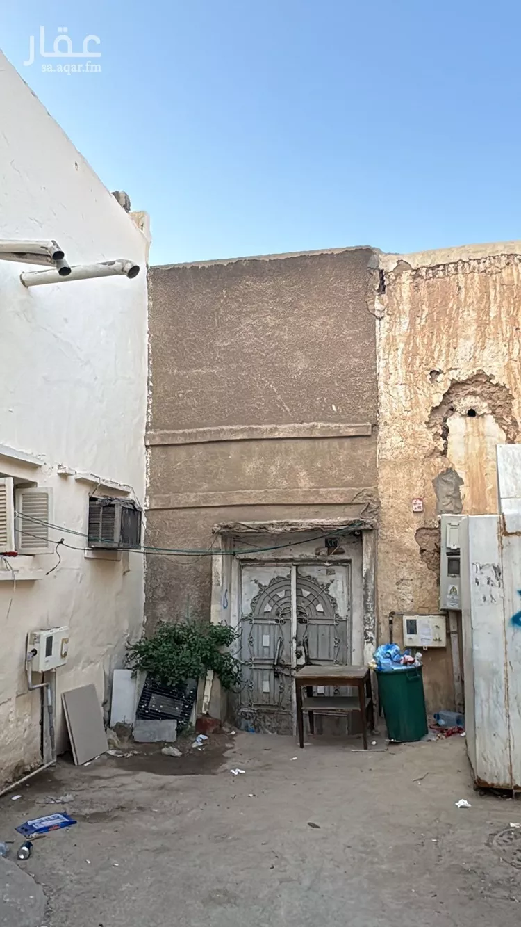 فيلا للبيع في شارع الخنايبة, حي العود, مدينة الرياض, منطقة الرياض صورة 2