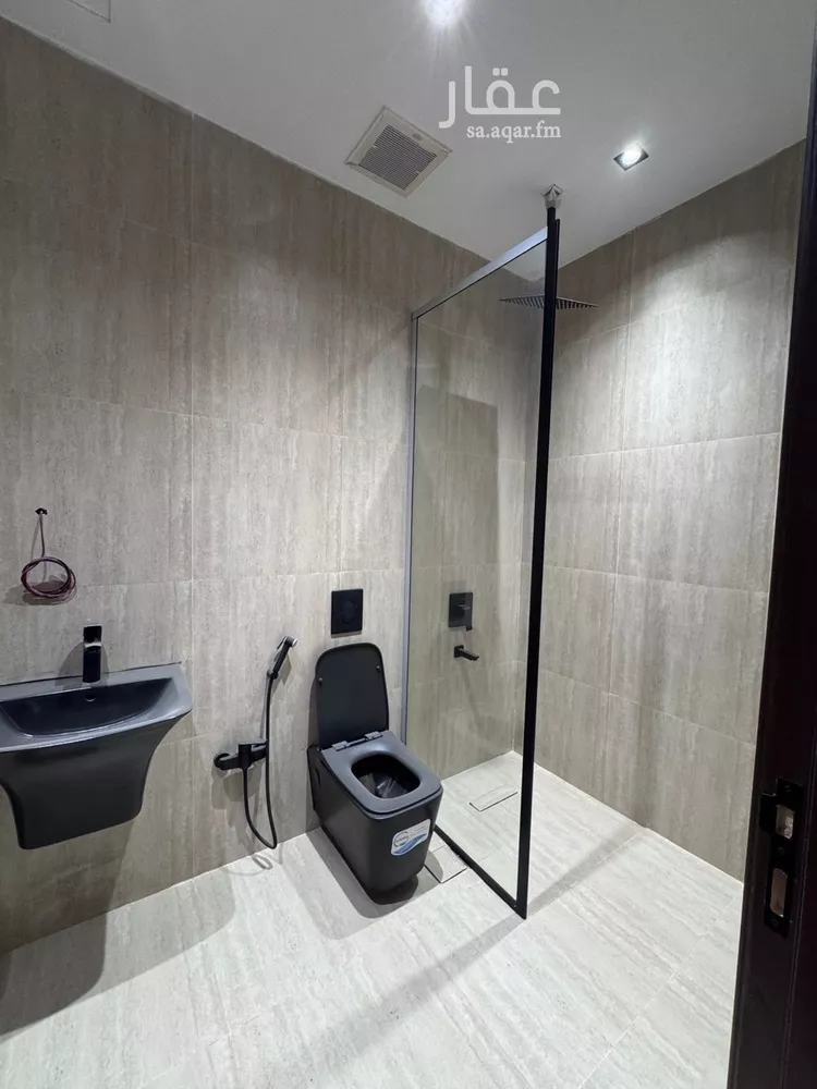 شقة للبيع في شارع عبدالرحمن بن عمرو السلمي, حي العارض, مدينة الرياض, منطقة الرياض صورة 3