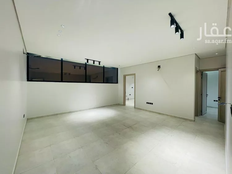 دور للبيع في شارع يعقوب بن السكيت, حي الملز, مدينة الرياض, منطقة الرياض صورة 4