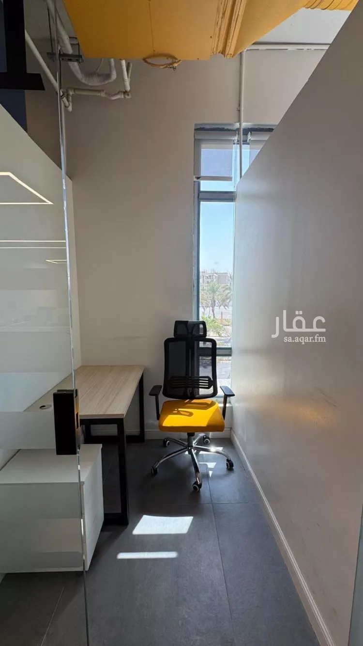 مكتب تجاري للإيجار في شارع الملك عبدالعزيز ابن عبدالرحمن سعود الفرعي, حي العارض, مدينة الرياض, منطقة الرياض صورة 4