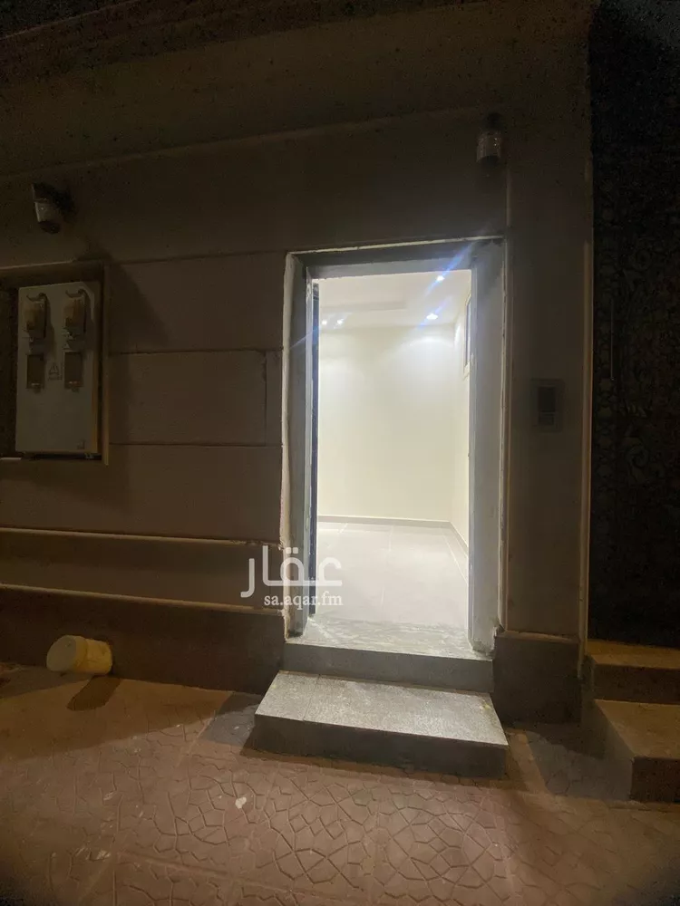 فيلا للإيجار في شارع أبي ظبيان الجنبي, حي العوالي, مدينة الرياض, منطقة الرياض صورة 3
