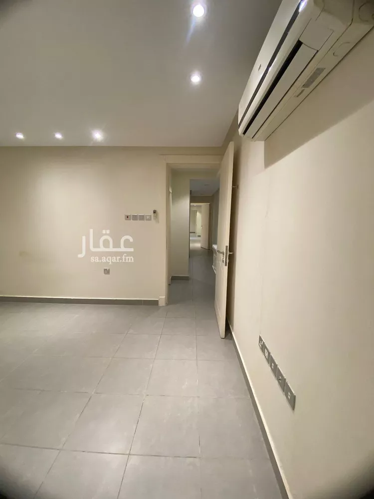 شقة للإيجار في شارع سيبويه, حي حطين, مدينة الرياض, منطقة الرياض صورة 3