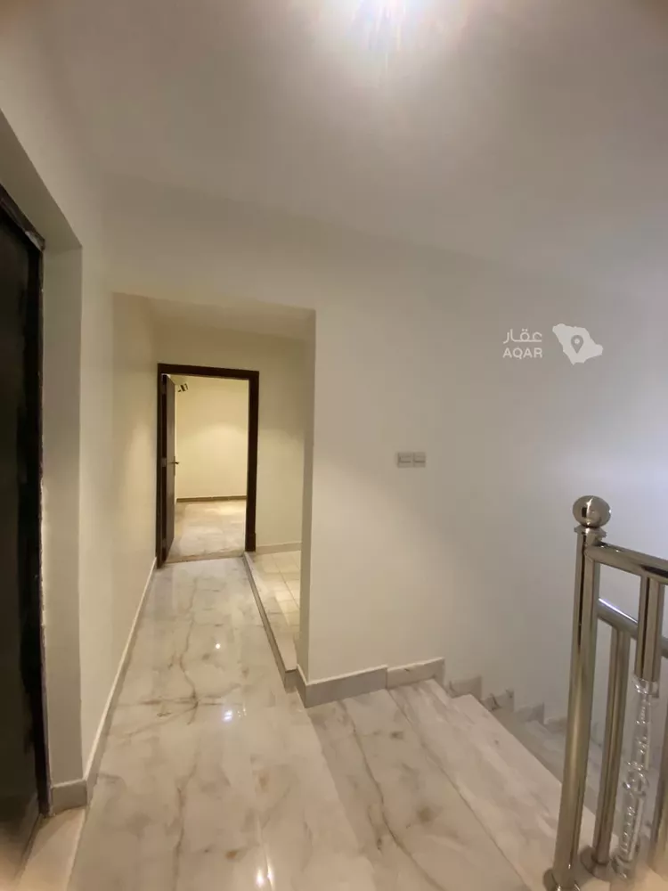 فيلا للبيع في شارع الثريا, حي الملك سلمان, مدينة الرياض, منطقة الرياض 12