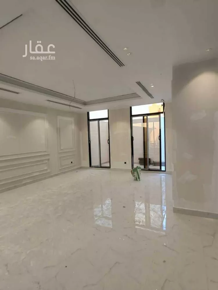 فيلا للإيجار في شارع الامل, حي البحيرة, مدينة الخبر, المنطقة الشرقية
