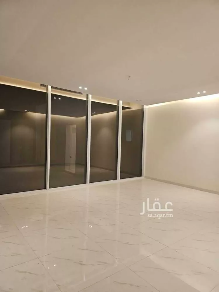 فيلا للبيع في شارع الرقي, حي البحيرة, مدينة الخبر, المنطقة الشرقية 15
