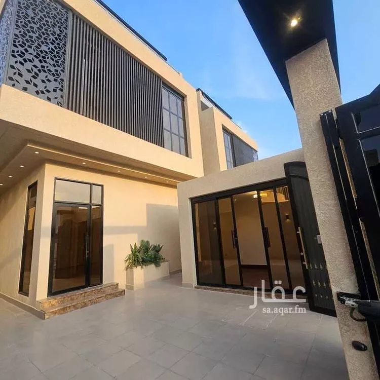 فيلا للبيع في شارع الرقي, حي البحيرة, مدينة الخبر, المنطقة الشرقية صورة 2