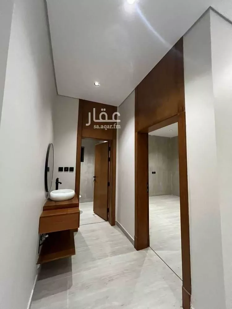 فيلا للبيع في شارع ابو ريحانة القرشى, حي الشراع, مدينة الخبر, المنطقة الشرقية 8