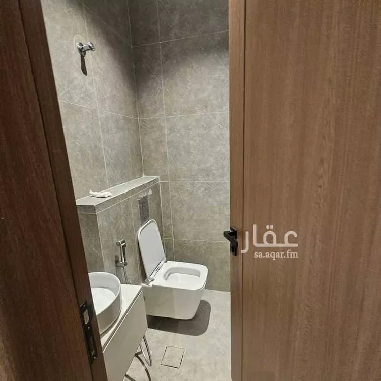 شقة للإيجار في شارع النعيرية, حي الحمراء, مدينة الخبر, المنطقة الشرقية 12