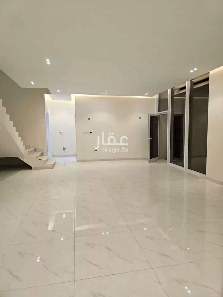 فيلا للبيع في شارع الرقي, حي البحيرة, مدينة الخبر, المنطقة الشرقية 14