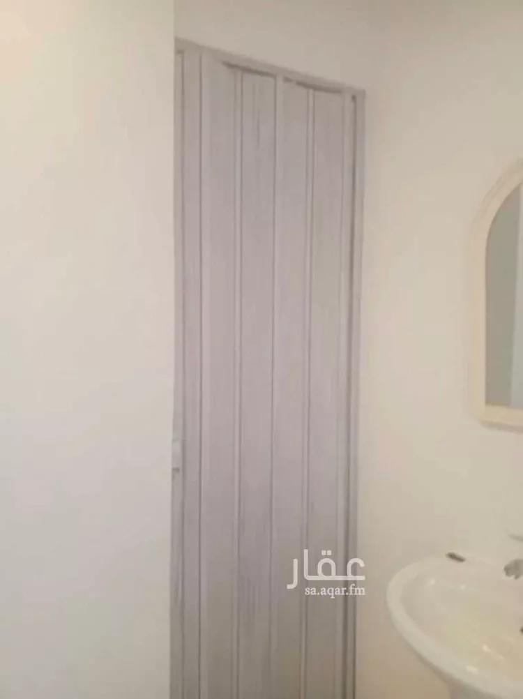 غرفة للإيجار في شارع محمد بن حمد بن حامد ، حي اشبيلية ، الرياض ، منطقة الرياض