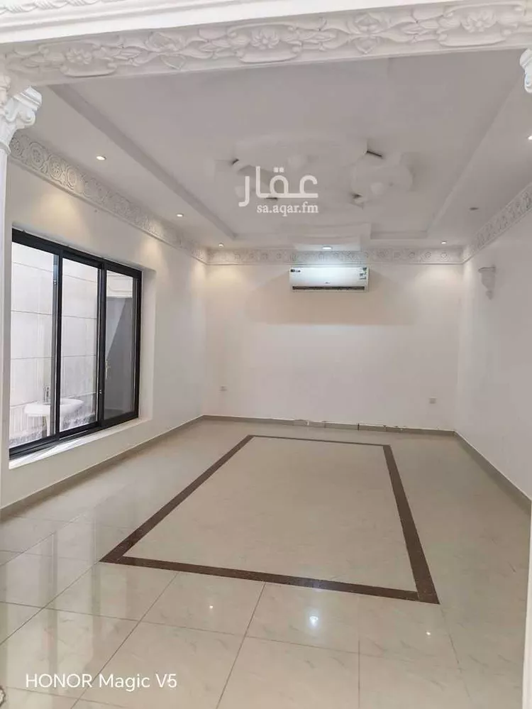 Floor for Rent in Riyadh Ishbiliyah