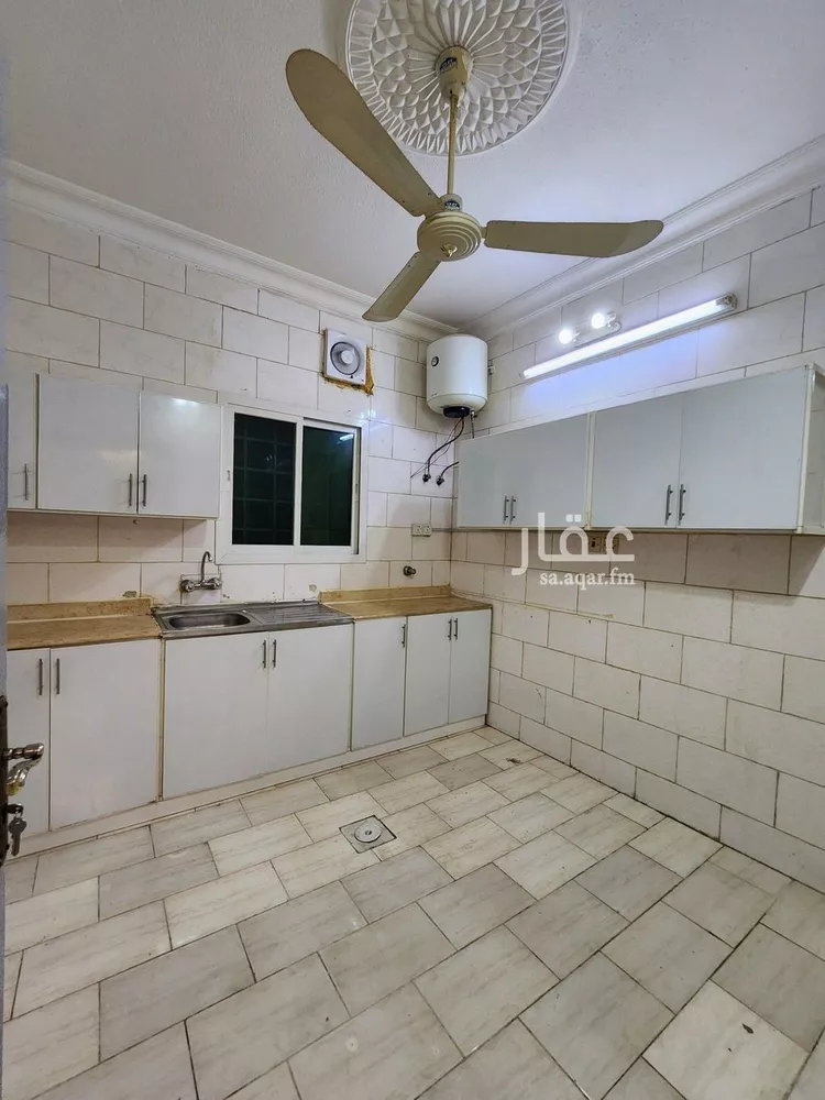 شقة للإيجار في شارع علي المروزي, حي الشهداء, مدينة الرياض, منطقة الرياض صورة 5