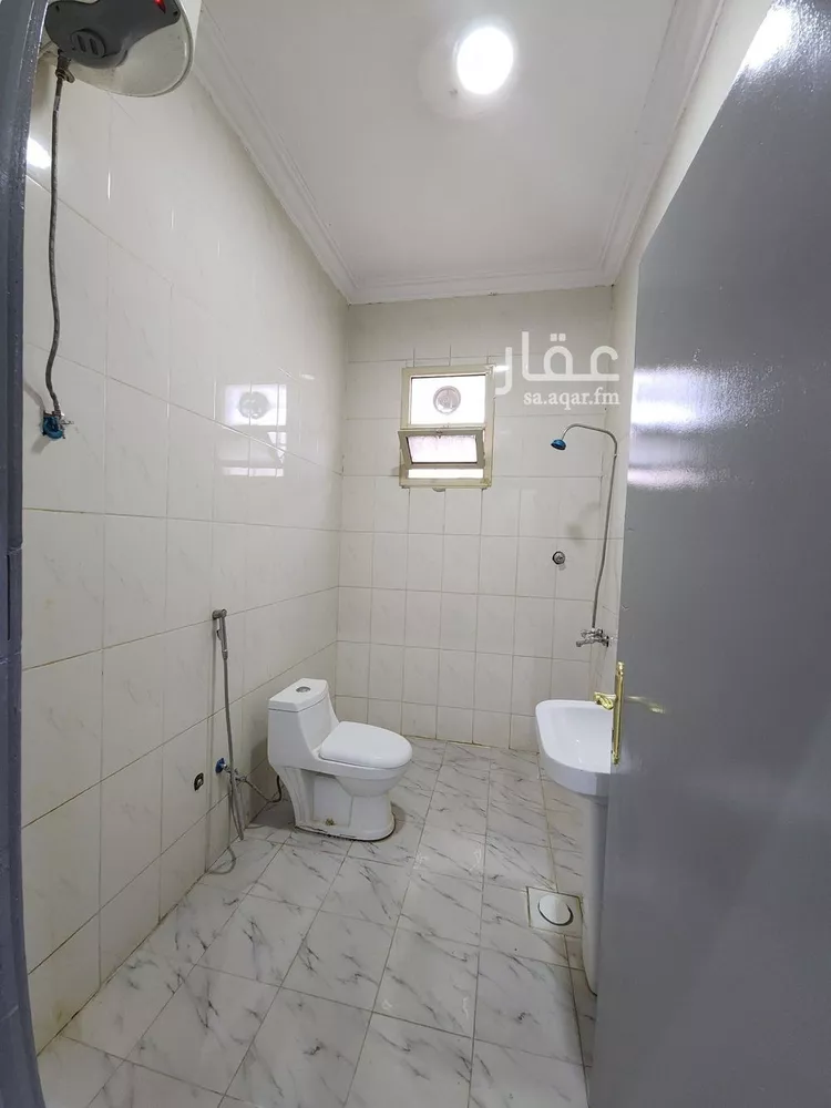 شقة للإيجار في شارع وادي العمارية, حي القادسية, مدينة الرياض, منطقة الرياض صورة 3