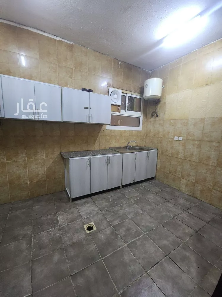شقة للإيجار في شارع خالد بن الوليد الفرعي, حي غرناطة, مدينة الرياض, منطقة الرياض صورة 2