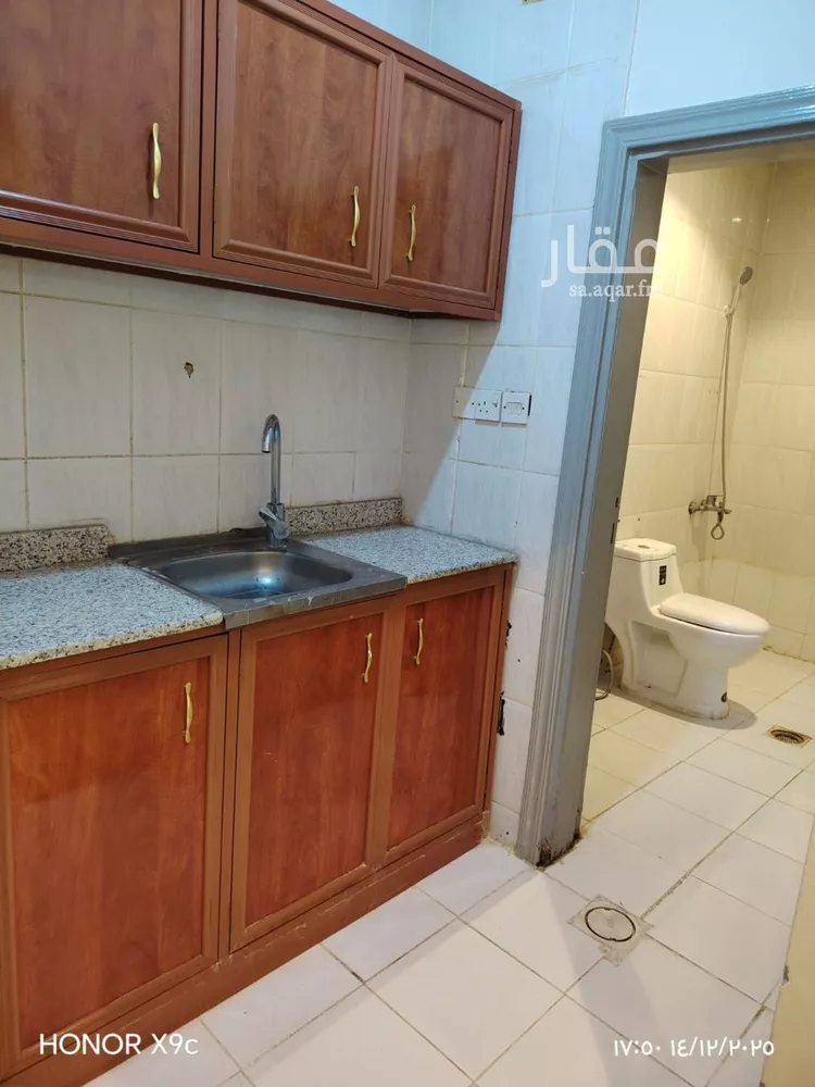 شقة للإيجار في شارع ابي جعفر المنصور, حي غرناطة, مدينة الرياض, منطقة الرياض صورة 2