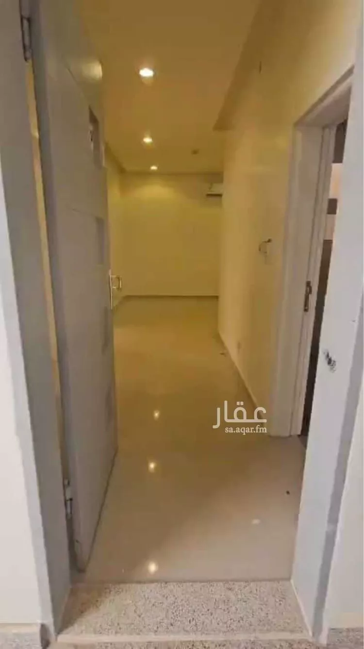 عمارة للإيجار في شارع مشرف, حي ظهرة لبن, مدينة الرياض, منطقة الرياض صورة 2