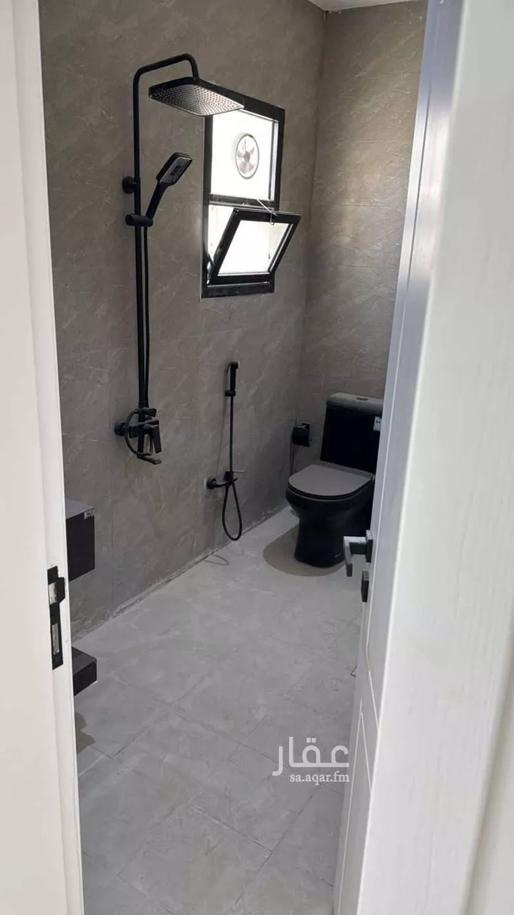 عمارة للإيجار في شارع بقيق, حي ظهرة لبن, مدينة الرياض, منطقة الرياض