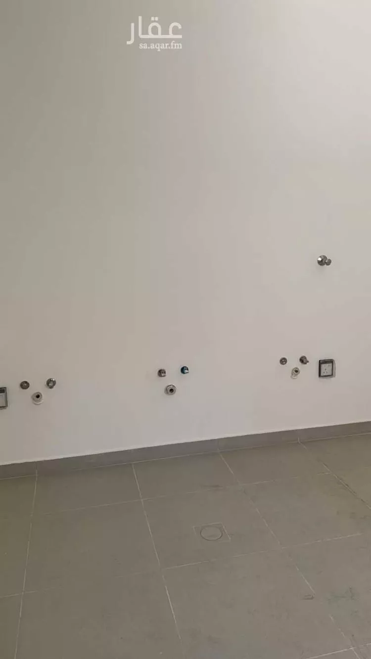 فيلا للإيجار في شارع منزل 330, حي نمار, مدينة الرياض, منطقة الرياض صورة 4