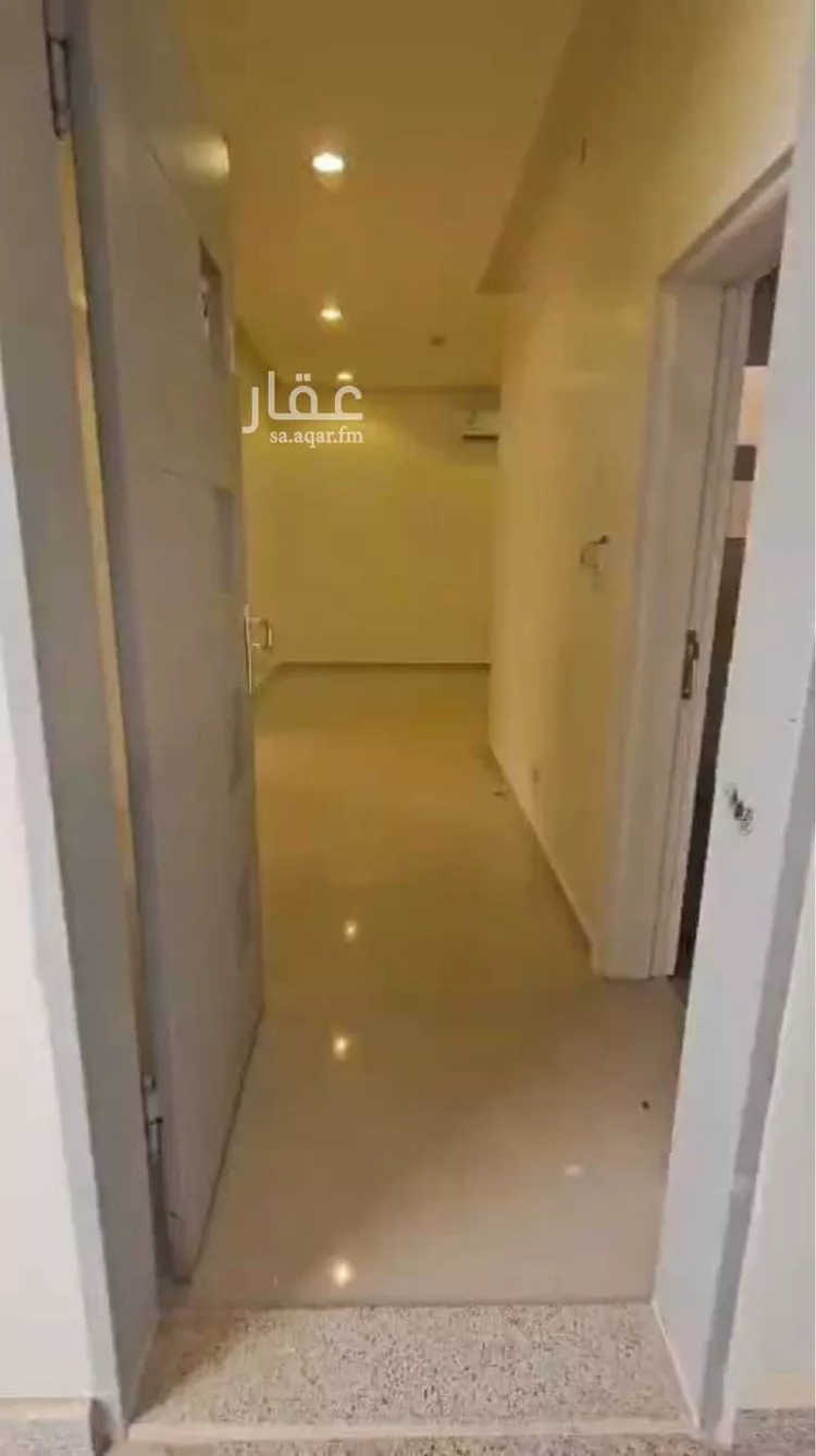 عمارة للإيجار في شارع مشرف, حي ظهرة لبن, مدينة الرياض, منطقة الرياض صورة 4