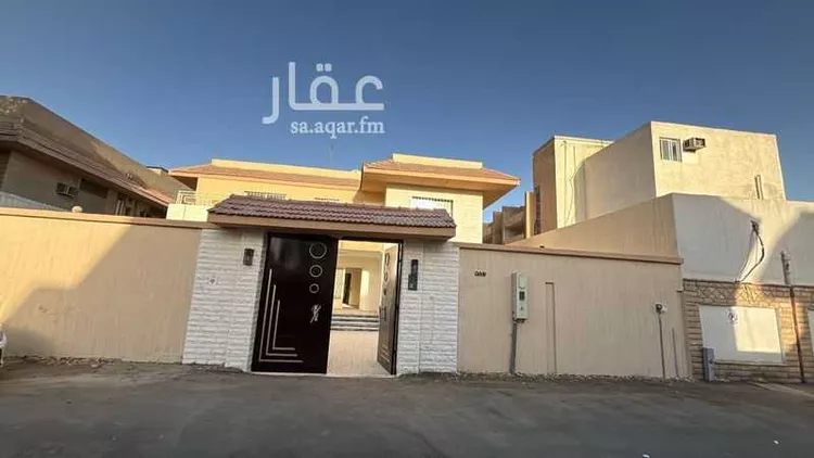فيلا للبيع في شارع أبي تراب اللوزي, حي الملز, مدينة الرياض, منطقة الرياض صورة 2