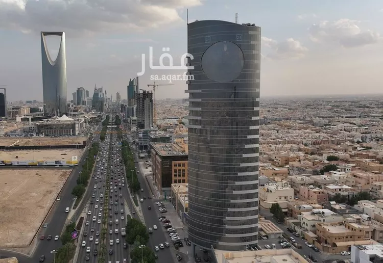 مكتب تجاري للإيجار في شارع الملك فهد الفرعي, حي الرحمانية, مدينة الرياض, منطقة الرياض