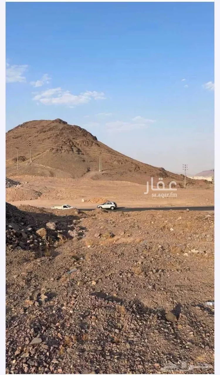 أرض للبيع في شارع محفوظ بن علقمه, حي أبو مرخة, مدينة المدينة المنورة, منطقة المدينة المنورة