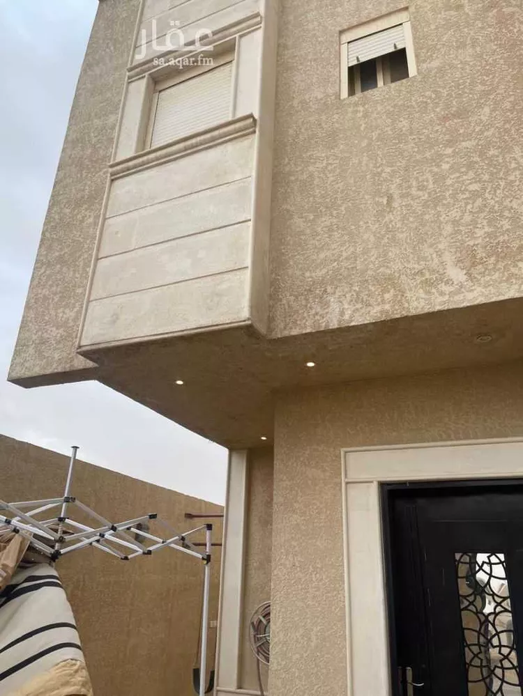 فيلا للبيع في شارع علي الرهبيني ، حي العوالي ، الرياض ، منطقة الرياض صورة 2