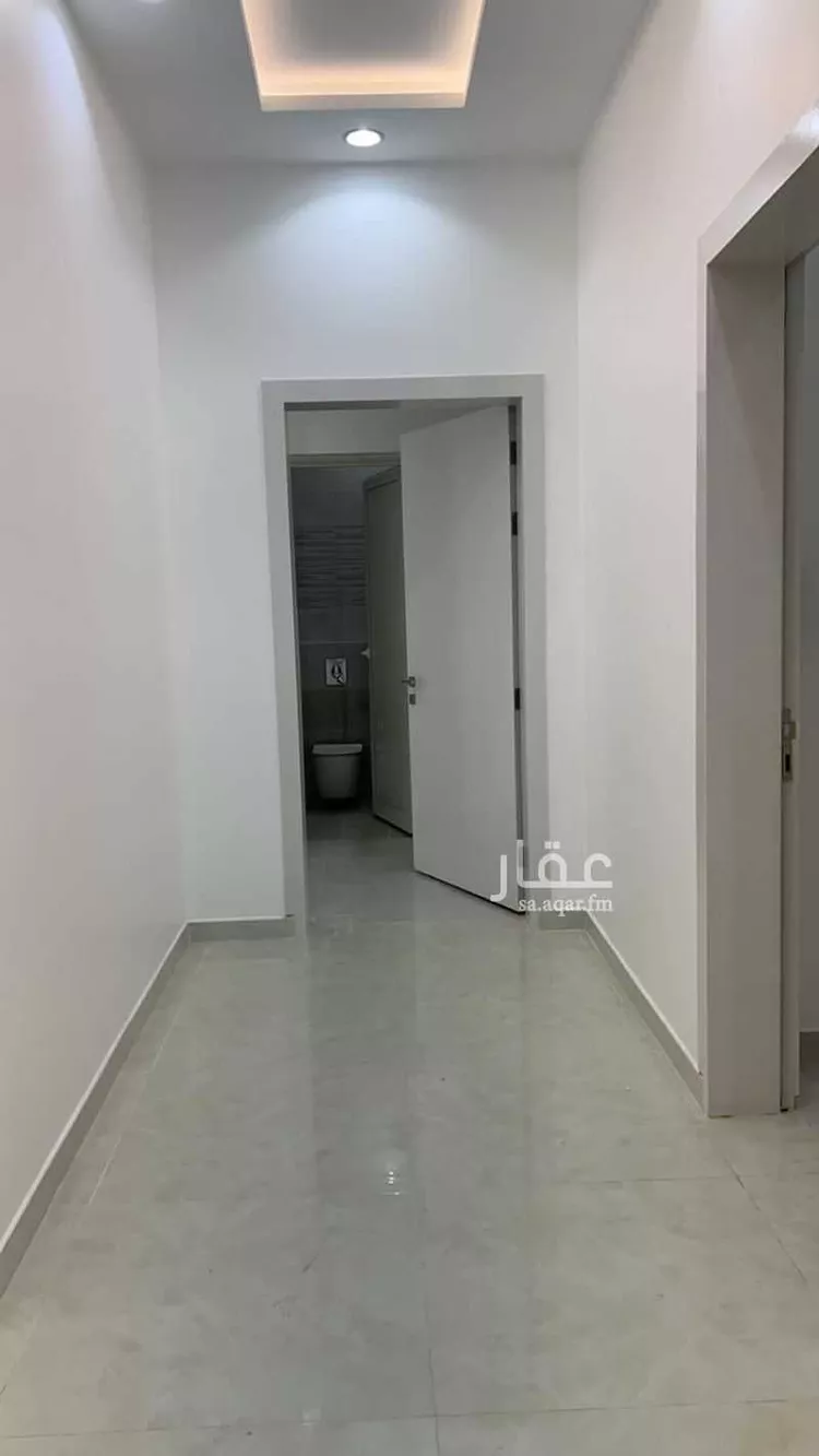 فيلا للبيع في شارع عقرباء, حي عقرباء, مدينة امارة منطقة الرياض - الجبيله, منطقة الرياض صورة 3