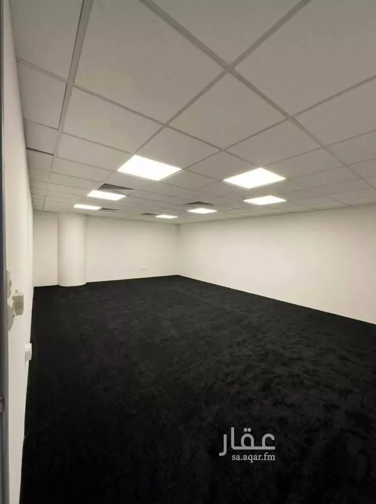 مكتب تجاري للإيجار في شارع صيدا, حي الدريهمية, مدينة الرياض, منطقة الرياض