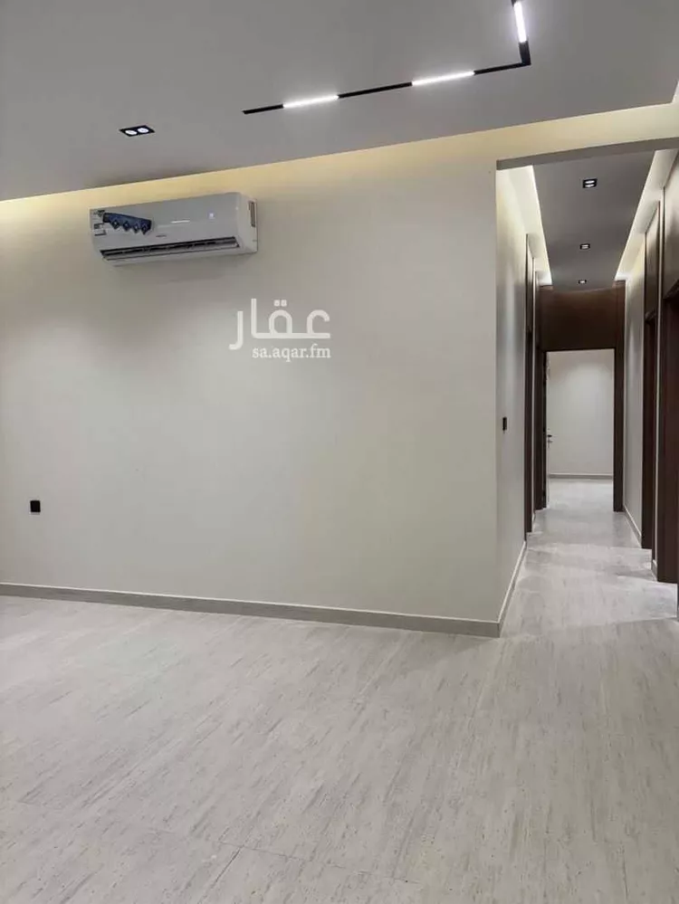 Floor for Sale in Riyadh Al Janadriyah صورة 5